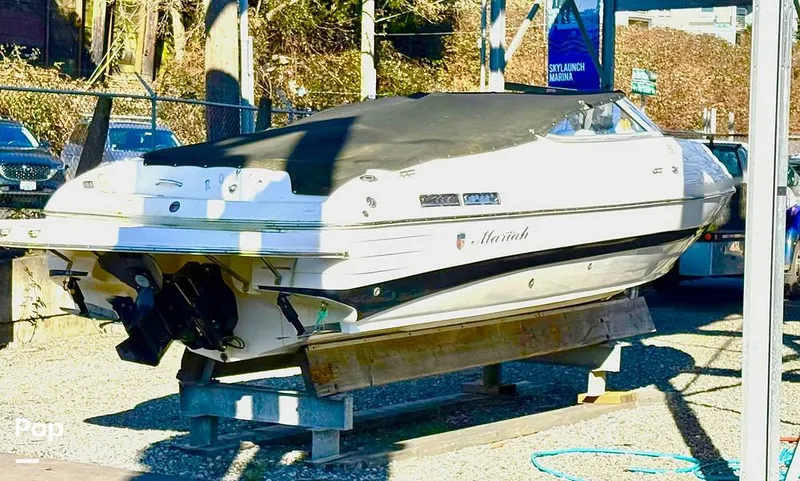 Slide: The Image of Mariah SC 25 2008 - 16224050