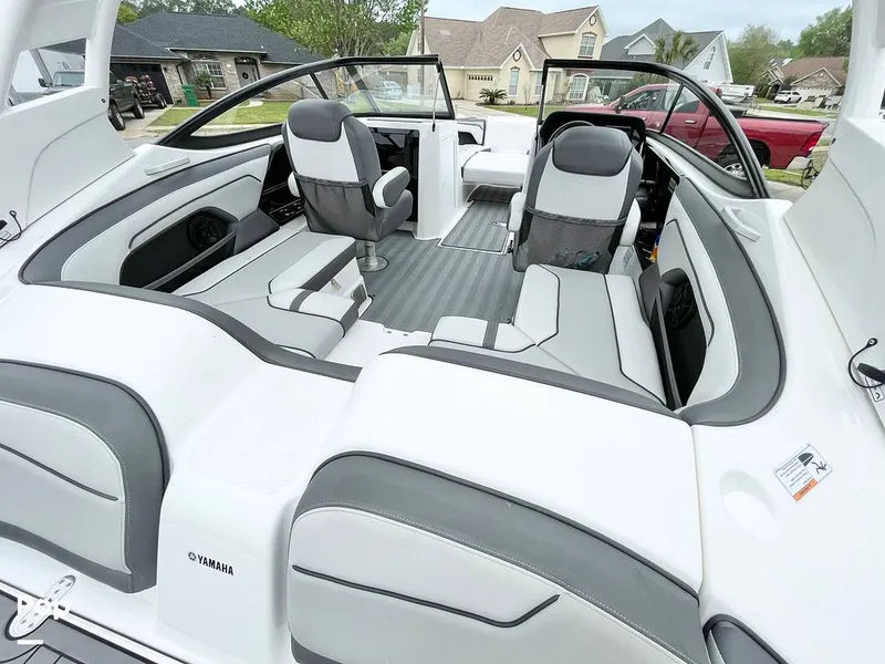 Slide: The Image of Yamaha 212 Limited S 2019 - 14040159