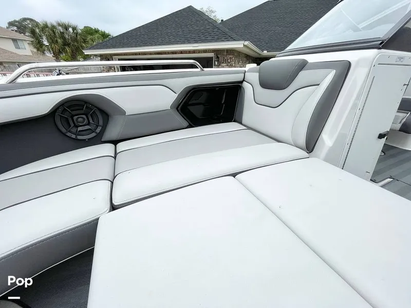 Slide: The Image of Bow Seating - 14040186