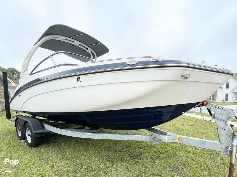Slide: The Image of Twin Engine Jet Boat - 14040132