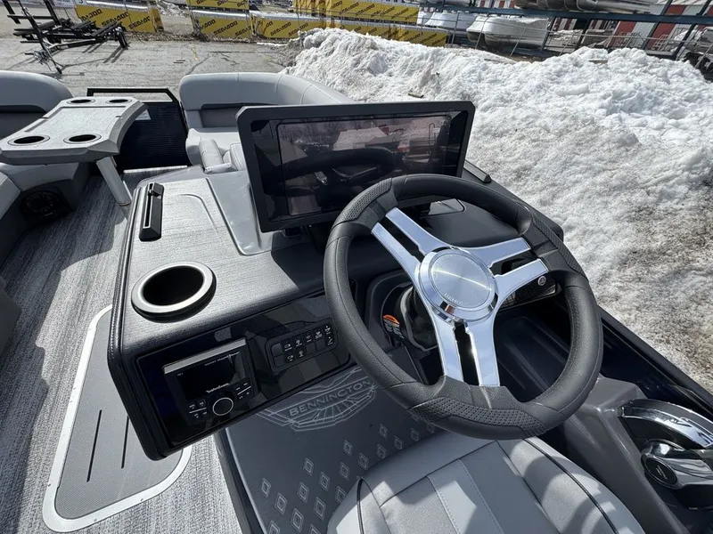 Slide: The Image of Bennington 23 M1 FASTBACK 2026 - 18