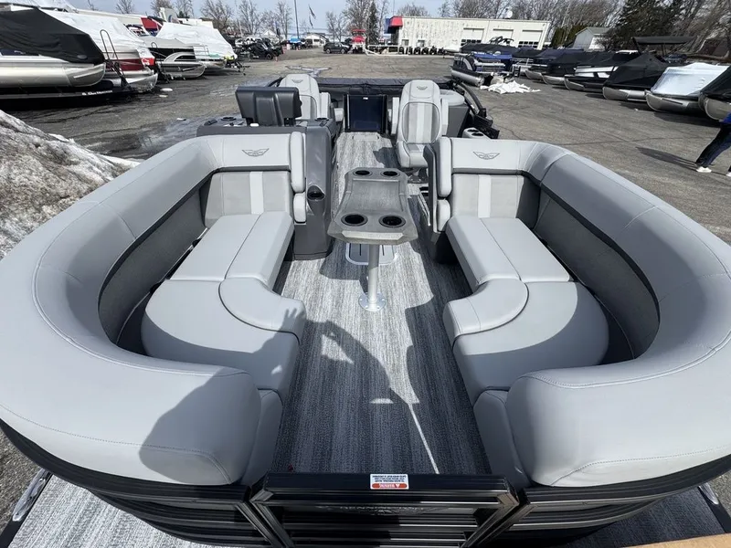 Slide: The Image of Bennington 23 M1 FASTBACK 2026 - 9