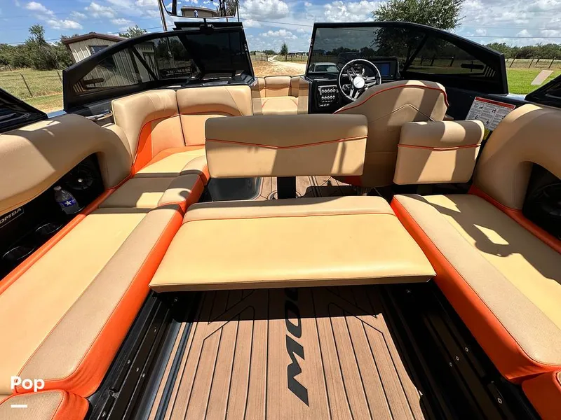 Slide: The Image of Moomba Craz 2019 - 14581444