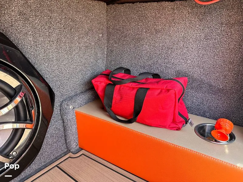 Slide: The Image of Moomba Craz 2019 - 14581467