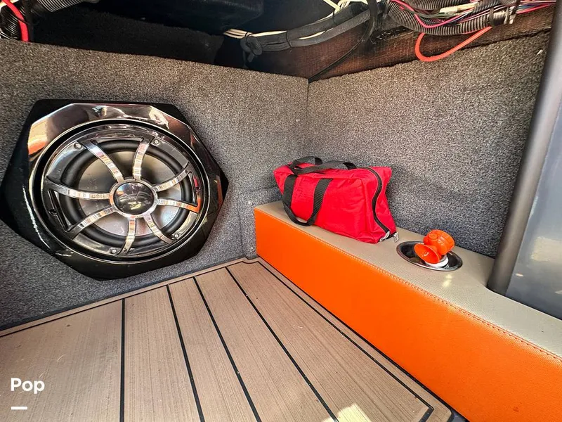 Slide: The Image of Moomba Craz 2019 - 14581470