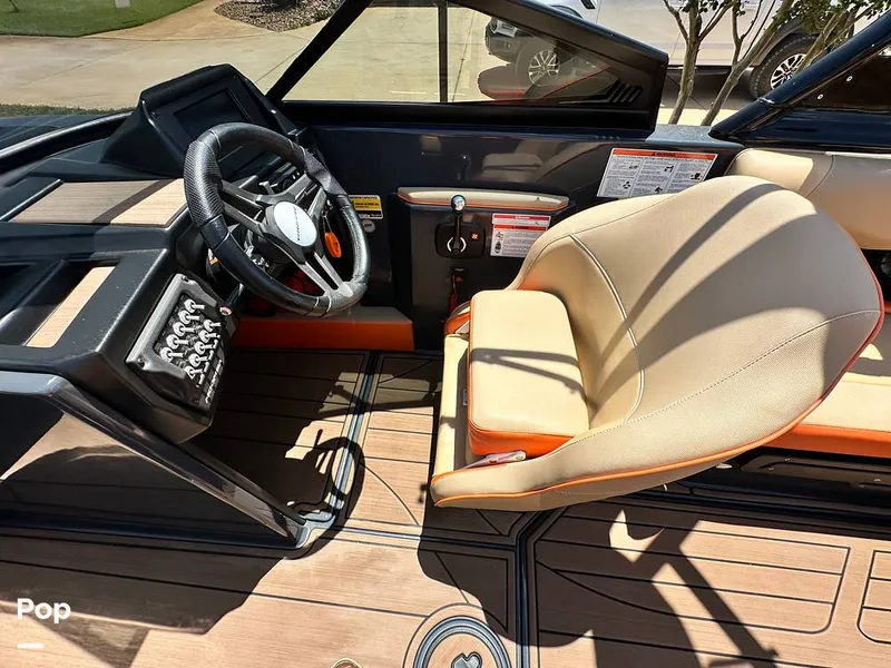 Slide: The Image of Cockpit Seating - 14581478