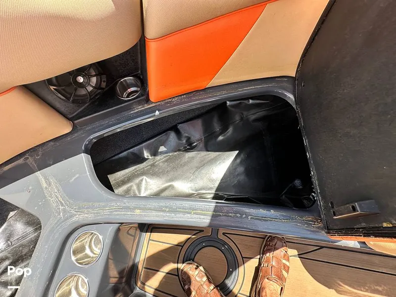 Slide: The Image of Moomba Craz 2019 - 14581481