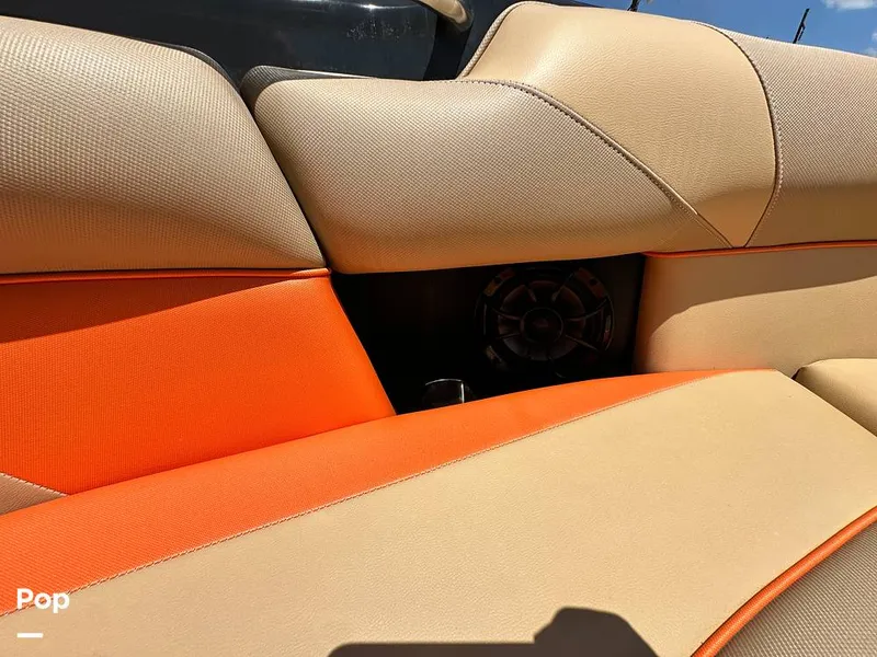 Slide: The Image of Moomba Craz 2019 - 14581485