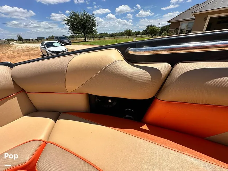 Slide: The Image of Moomba Craz 2019 - 14581486