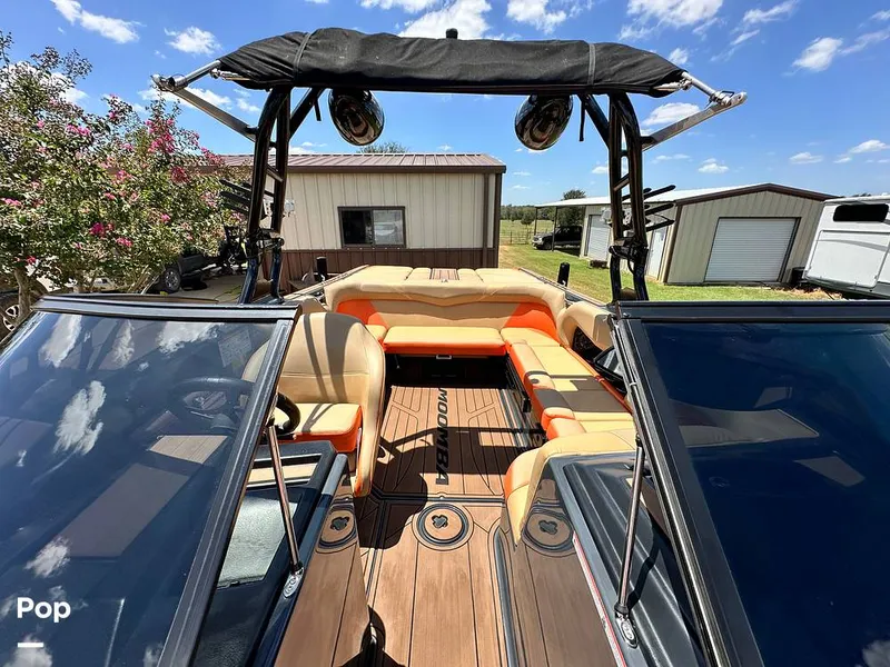 Slide: The Image of Moomba Craz 2019 - 14581488