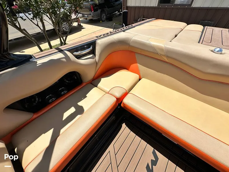 Slide: The Image of Moomba Craz 2019 - 14581494