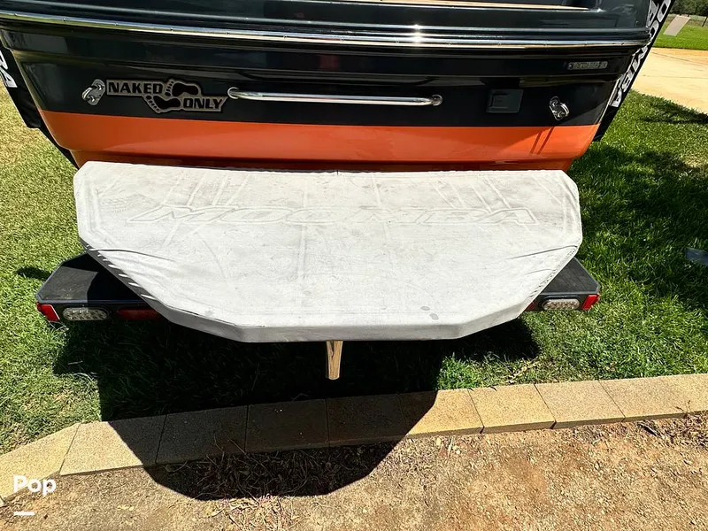 Slide: The Image of Moomba Craz 2019 - 14581525