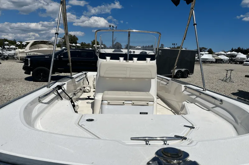 Slide: The Image of Boston Whaler 150 MONTAUK 2023 - 6