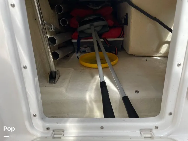 Slide: The Image of Regal Commodore 2565 Window Express 2007 - 15261665