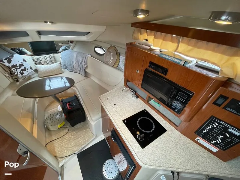 Slide: The Image of Regal Commodore 2565 Window Express 2007 - 15261649