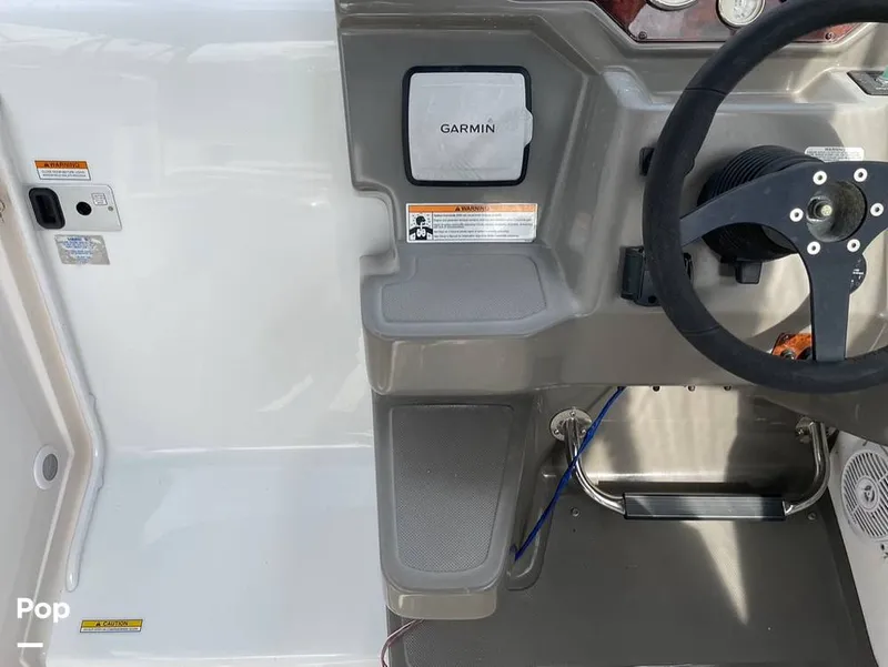 Slide: The Image of Regal Commodore 2565 Window Express 2007 - 15261669