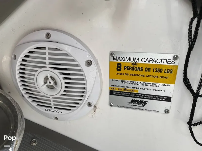 Slide: The Image of Regal Commodore 2565 Window Express 2007 - 15261676