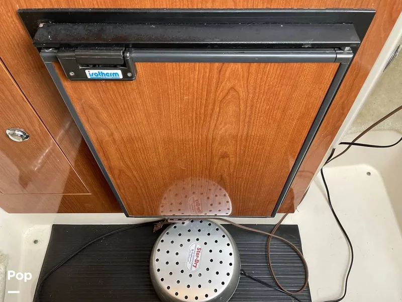 Slide: The Image of Regal Commodore 2565 Window Express 2007 - 15261684