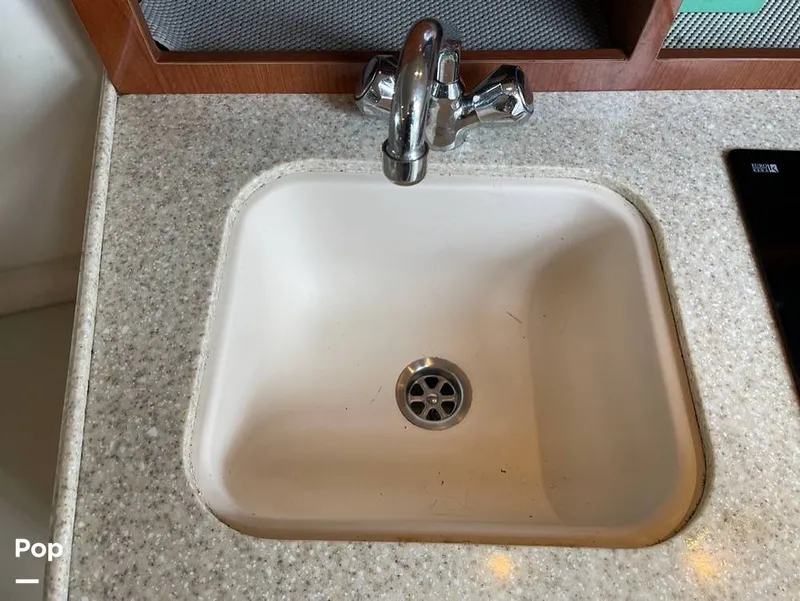 Slide: The Image of Regal Commodore 2565 Window Express 2007 - 15261690