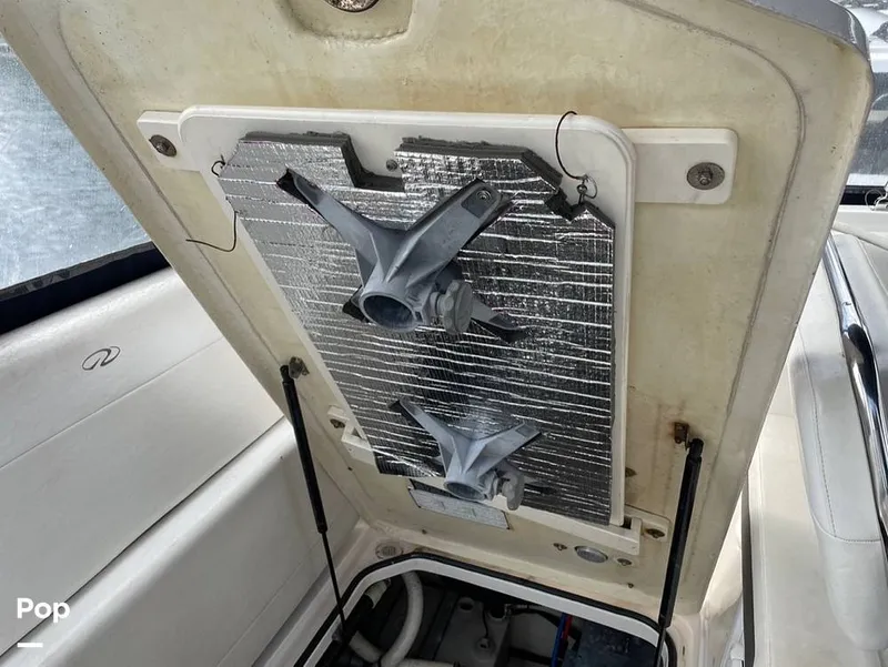 Slide: The Image of Regal Commodore 2565 Window Express 2007 - 15261716