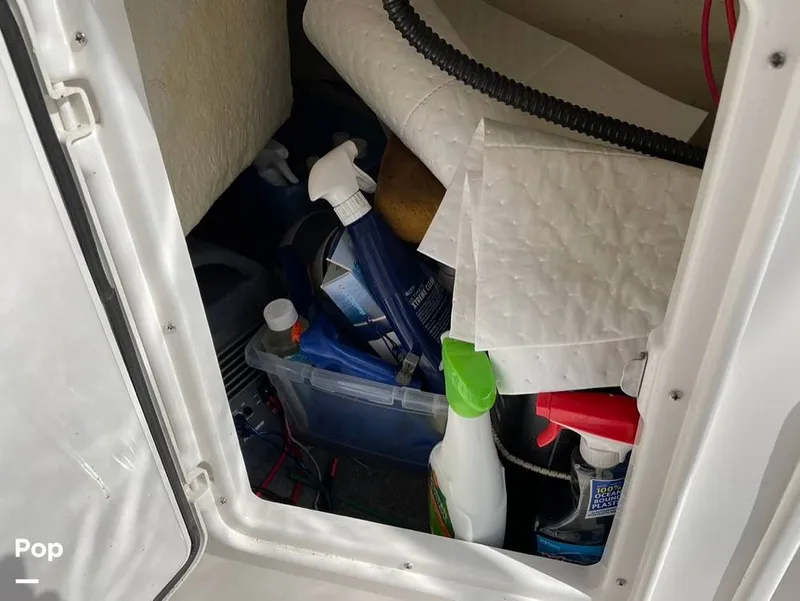 Slide: The Image of Regal Commodore 2565 Window Express 2007 - 15261729