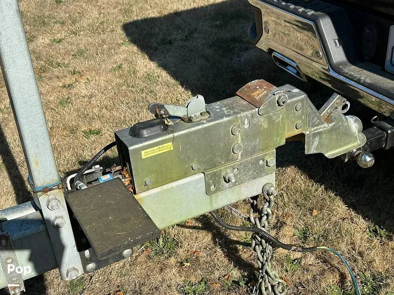 Slide: The Image of Regal Commodore 2565 Window Express 2007 - 15852823