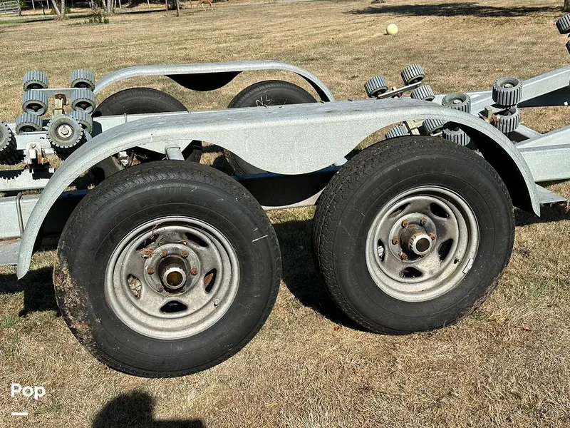 Slide: The Image of Regal Commodore 2565 Window Express 2007 - 15852826