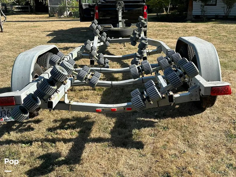 Slide: The Image of Regal Commodore 2565 Window Express 2007 - 15852827