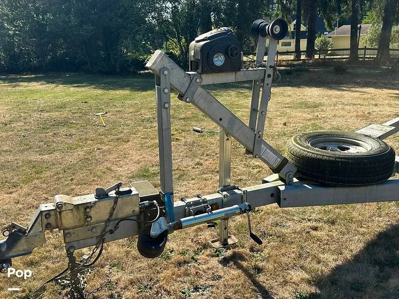 Slide: The Image of Regal Commodore 2565 Window Express 2007 - 15852829