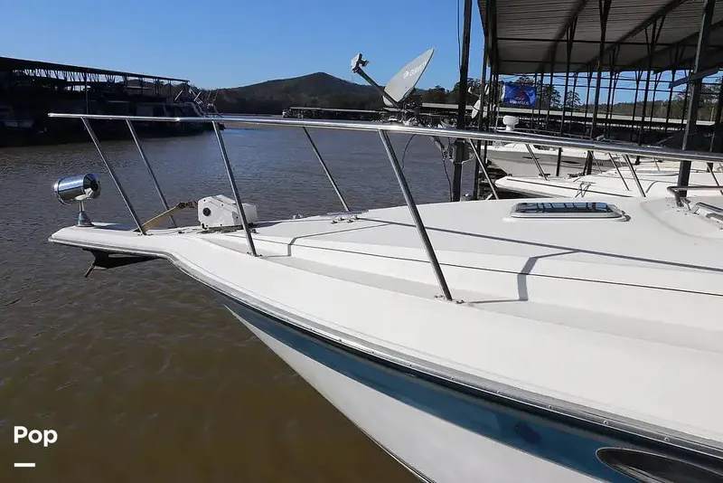 Slide: The Image of Regal Commodore 360 1991 - 14209625