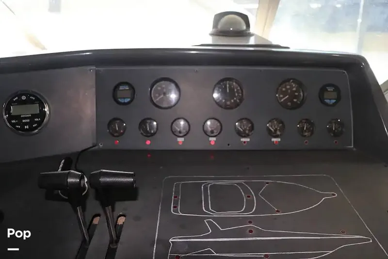 Slide: The Image of Regal Commodore 360 1991 - 14209862