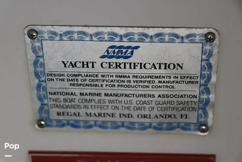 Slide: The Image of Regal Commodore 360 1991 - 14208639