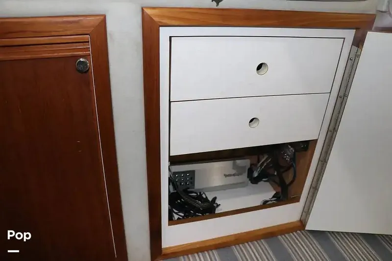 Slide: The Image of Regal Commodore 360 1991 - 14208759