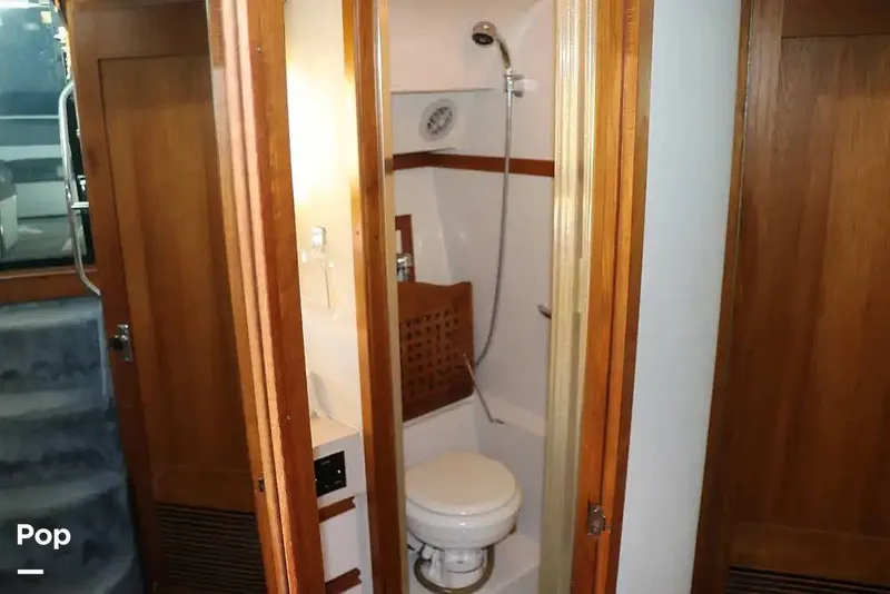 Slide: The Image of Regal Commodore 360 1991 - 14209572