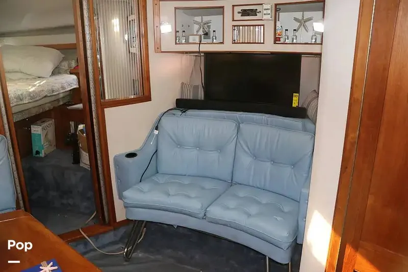 Slide: The Image of Regal Commodore 360 1991 - 14209573