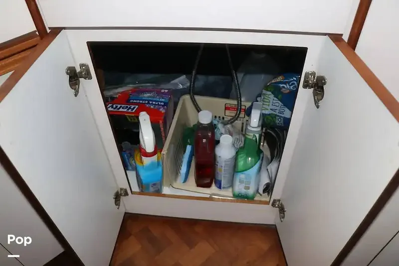 Slide: The Image of Regal Commodore 360 1991 - 14209576