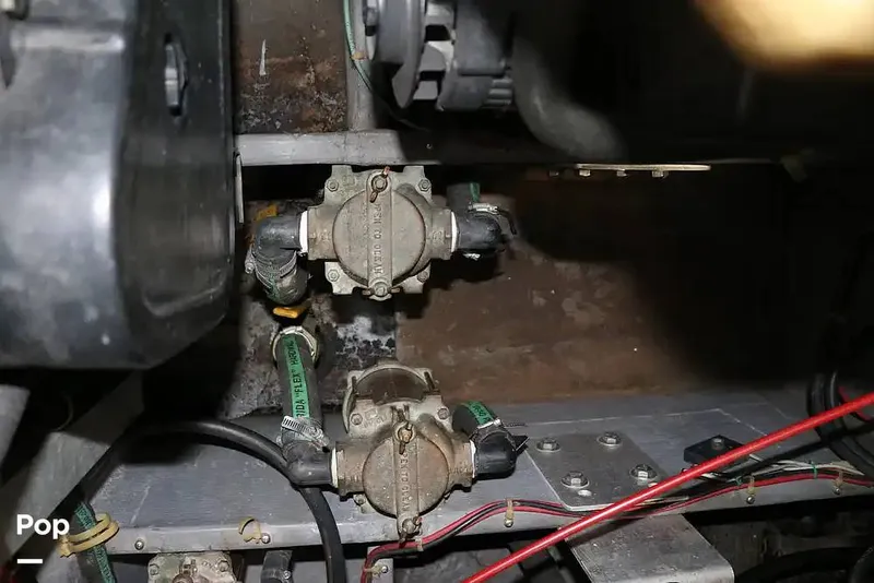 Slide: The Image of Regal Commodore 360 1991 - 14209603