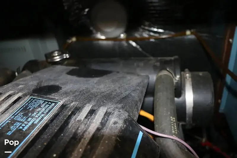 Slide: The Image of Regal Commodore 360 1991 - 14209606