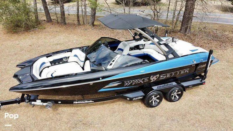 The Image of 2012 Malibu 22mxz Wakesetter - 14030789