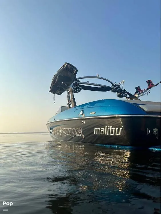 Slide: The Image of Malibu 22mxz Wakesetter 2012 - 14030785