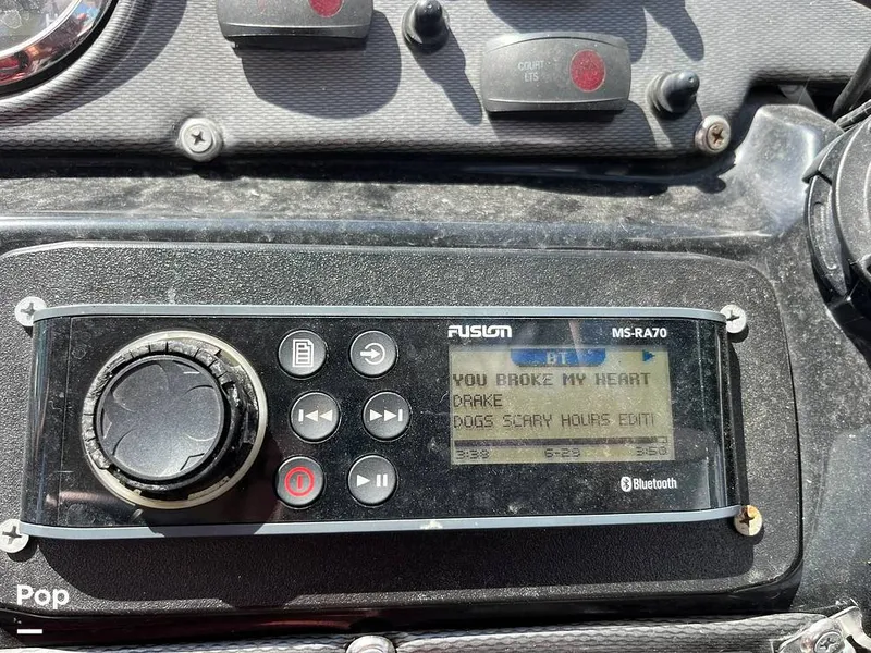 Slide: The Image of Blue Tooth Stereo - 14119243