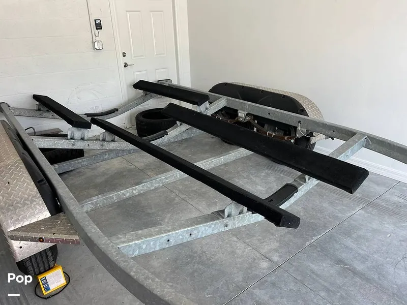 Slide: The Image of Yamaha 212X 2012 - 14119452