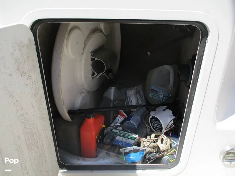 Slide: The Image of Sea Ray 240 Sundancer 2003 - 14059774