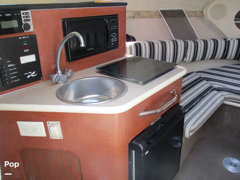 Slide: The Image of Sea Ray 240 Sundancer 2003 - 14059791