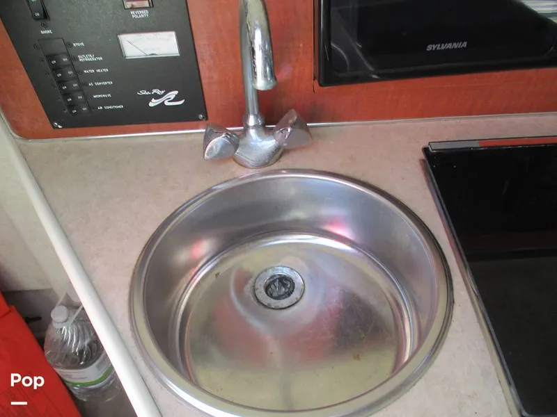 Slide: The Image of Sea Ray 240 Sundancer 2003 - 14059795