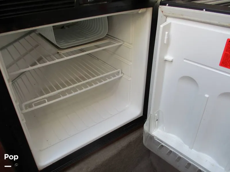 Slide: The Image of Sea Ray 240 Sundancer 2003 - 14059798