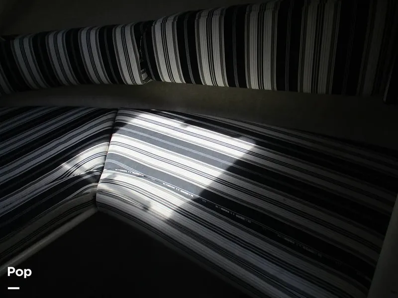 Slide: The Image of Sea Ray 240 Sundancer 2003 - 14059802