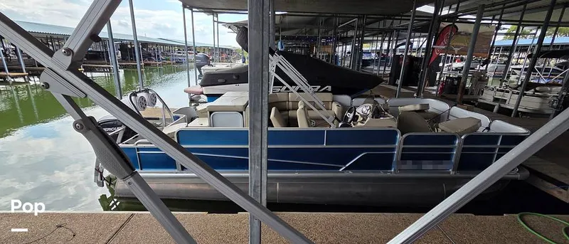 Slide: The Image of Misty Harbor Adventure 2085CF 2020 - 16786665