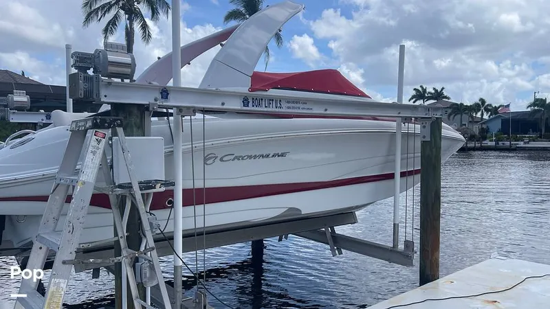 Slide: The Image of Crownline Boats E24 XS 2018 - 15315770
