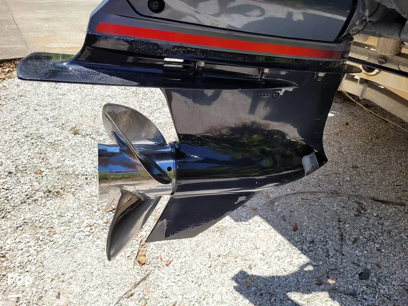 Slide: The Image of Pathfinder 2200 V 2005 - 14302756